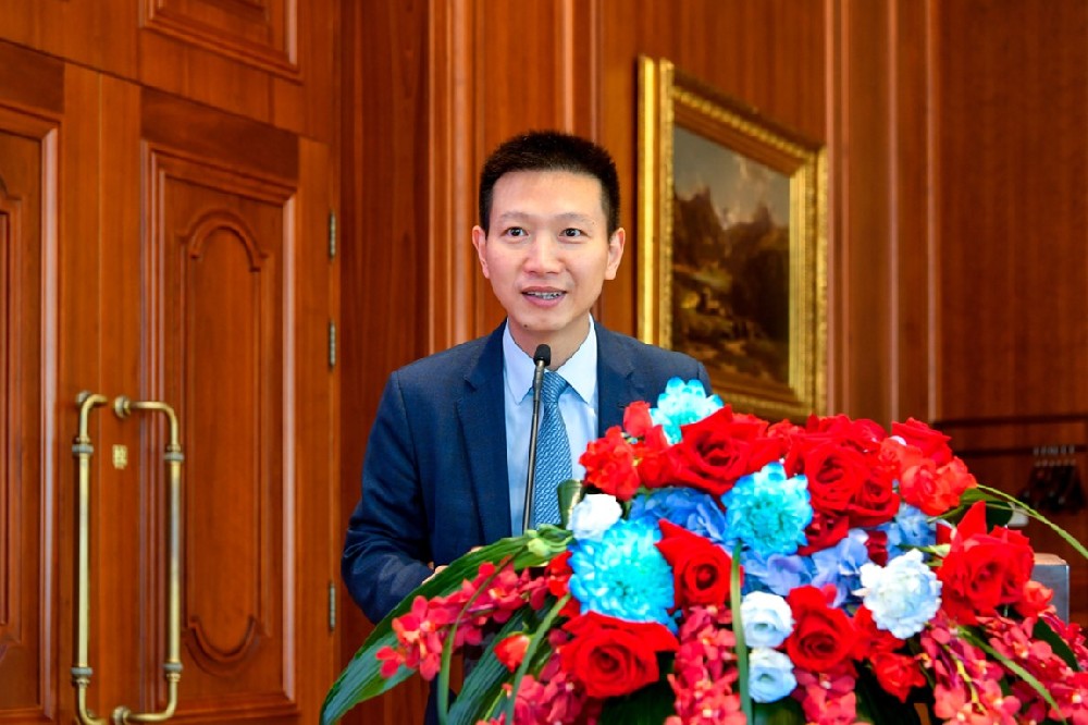 Photo 2.JPG